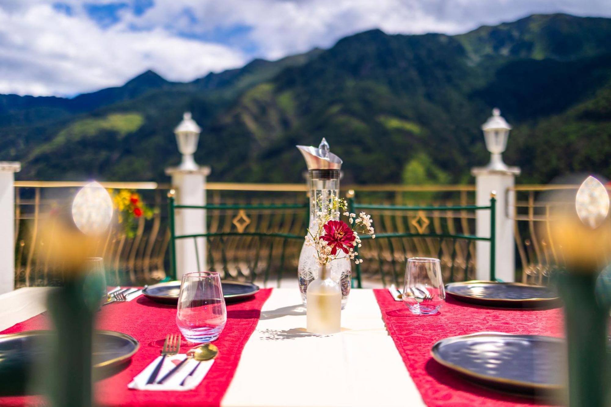 B&B Das Land-Palais - Private Mountain Hideaway セルヴァ・デイ・モリーニ エクステリア 写真