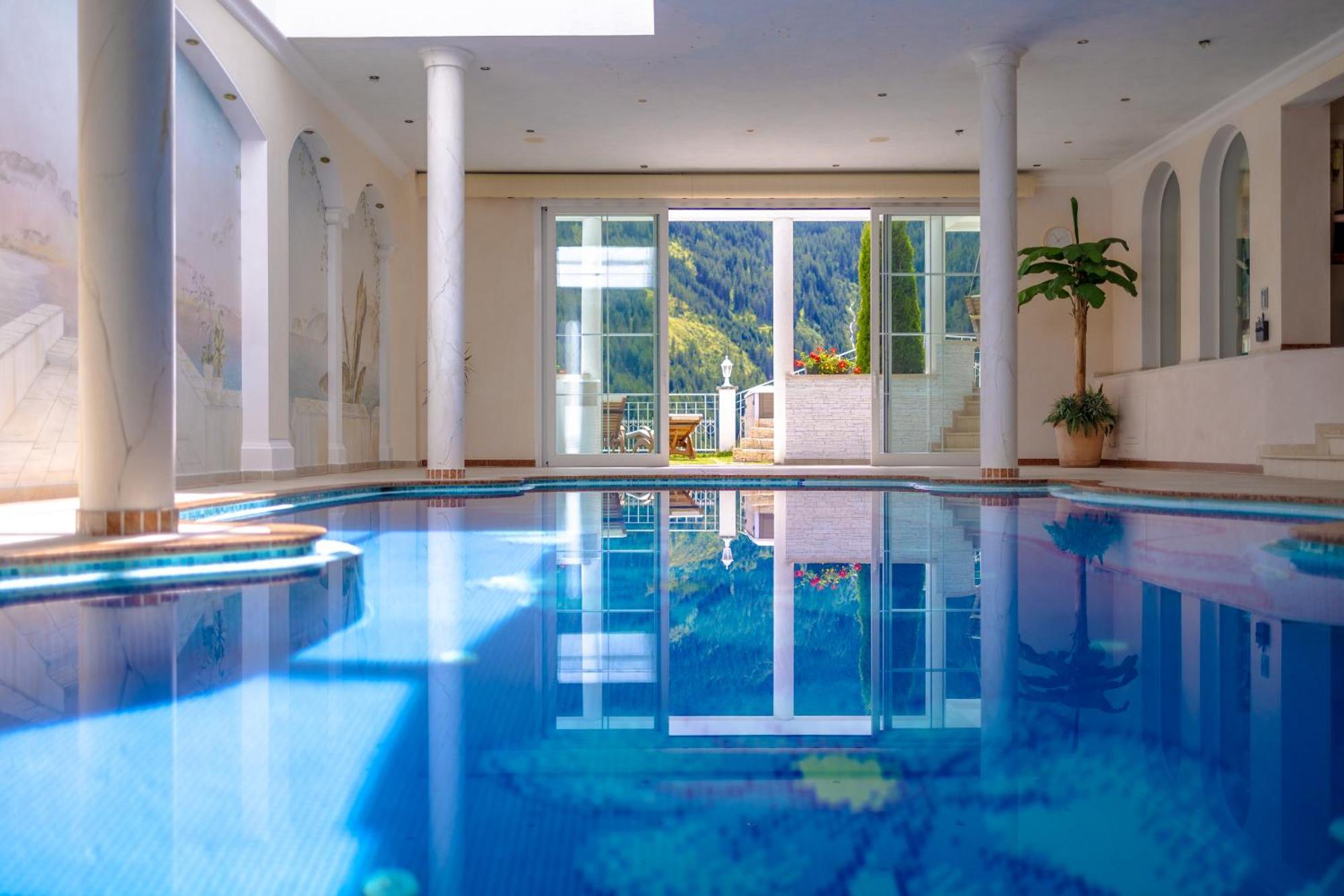 B&B Das Land-Palais - Private Mountain Hideaway セルヴァ・デイ・モリーニ エクステリア 写真